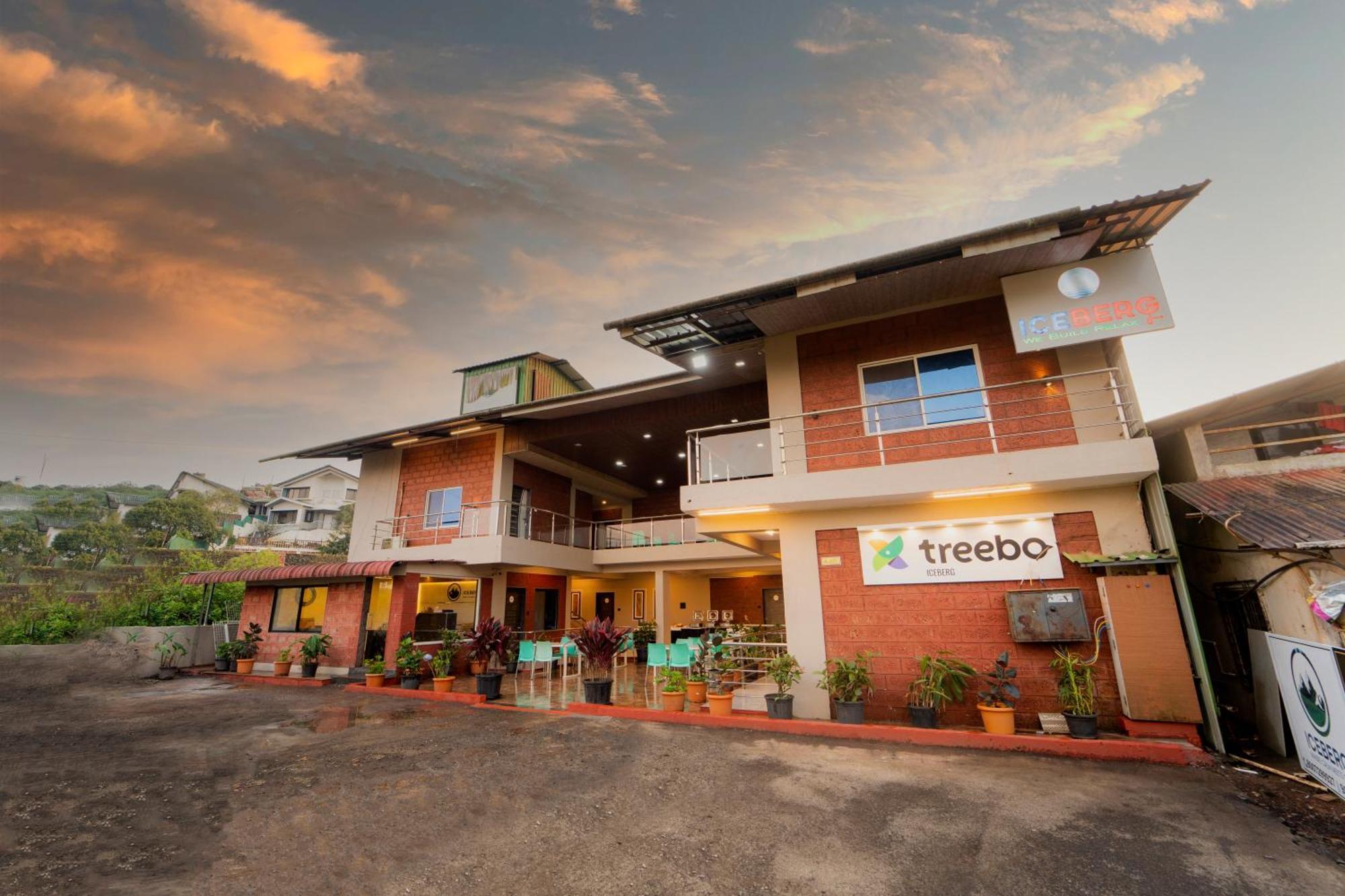 Treebo Iceberg Hotell Mahābaleshwar Exteriör bild